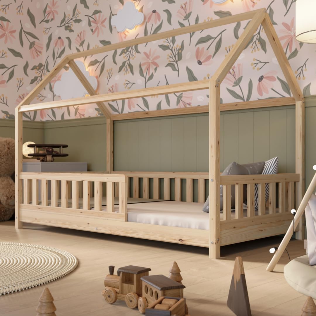 Crazy Pine Hausbett Kinderbett aus Massivholz – Montessori Bodenbett mit Rausfallschutz & Schubladen, Skandinavisches Kinderzimmer Bett