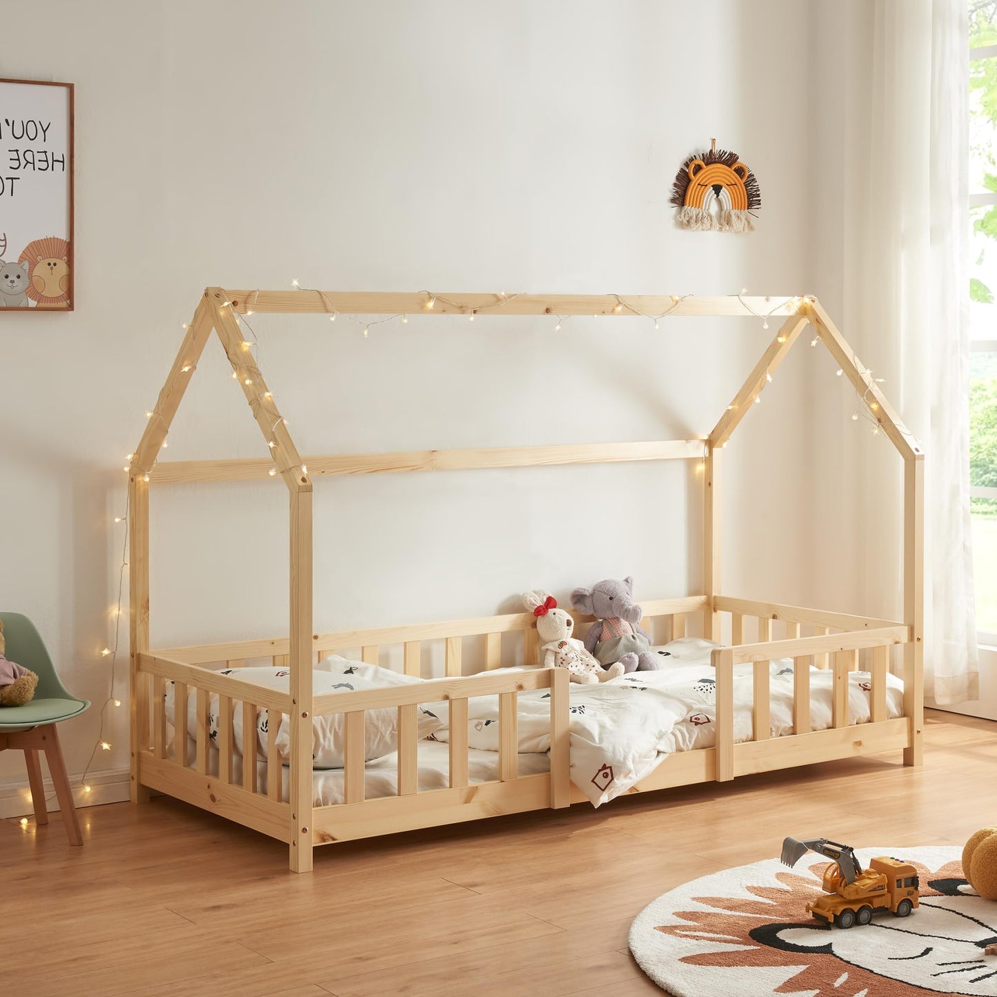 [en.casa] Kinder Hausbett aus Kiefernholz mit Lattenrost & Matratze, Montessori Kinderbett mit Rausfallschutz, stabiles Spielbett für Kinderzimmer