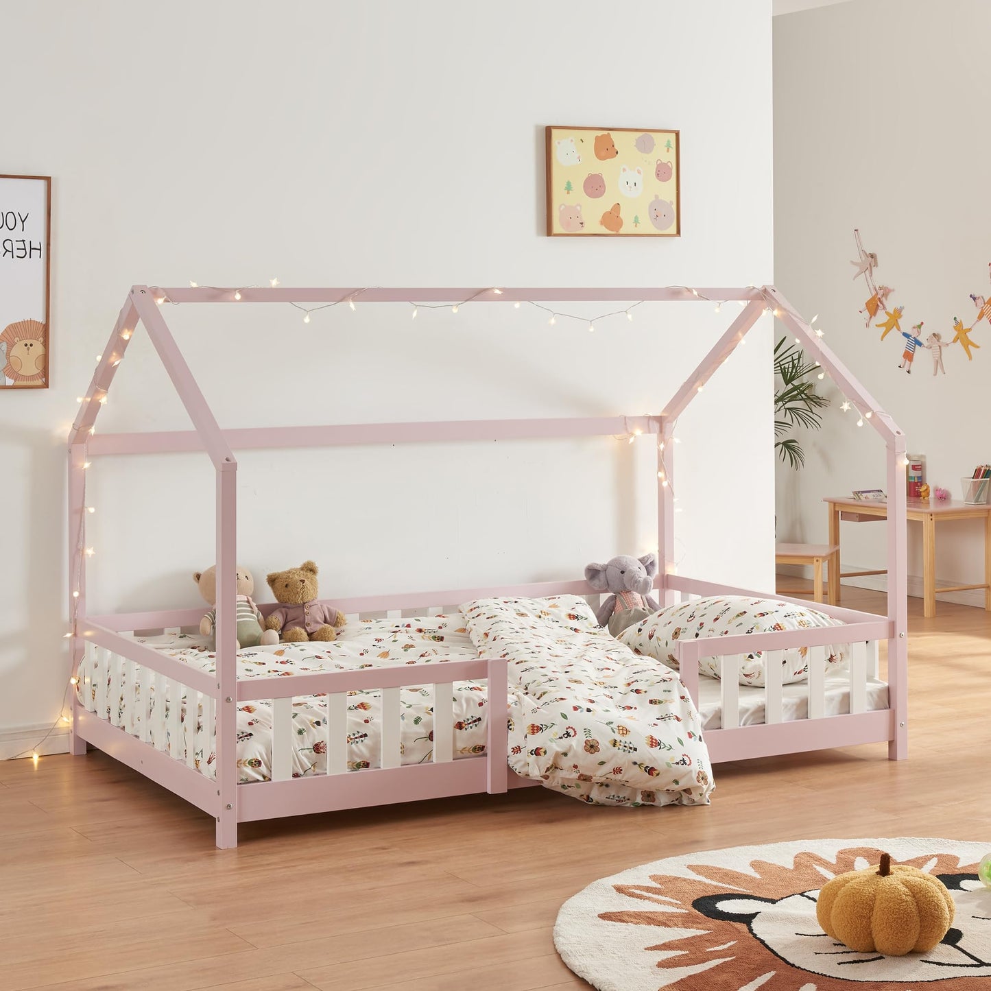 [en.casa] Kinder Hausbett aus Kiefernholz mit Lattenrost & Matratze, Montessori Kinderbett mit Rausfallschutz, stabiles Spielbett für Kinderzimmer